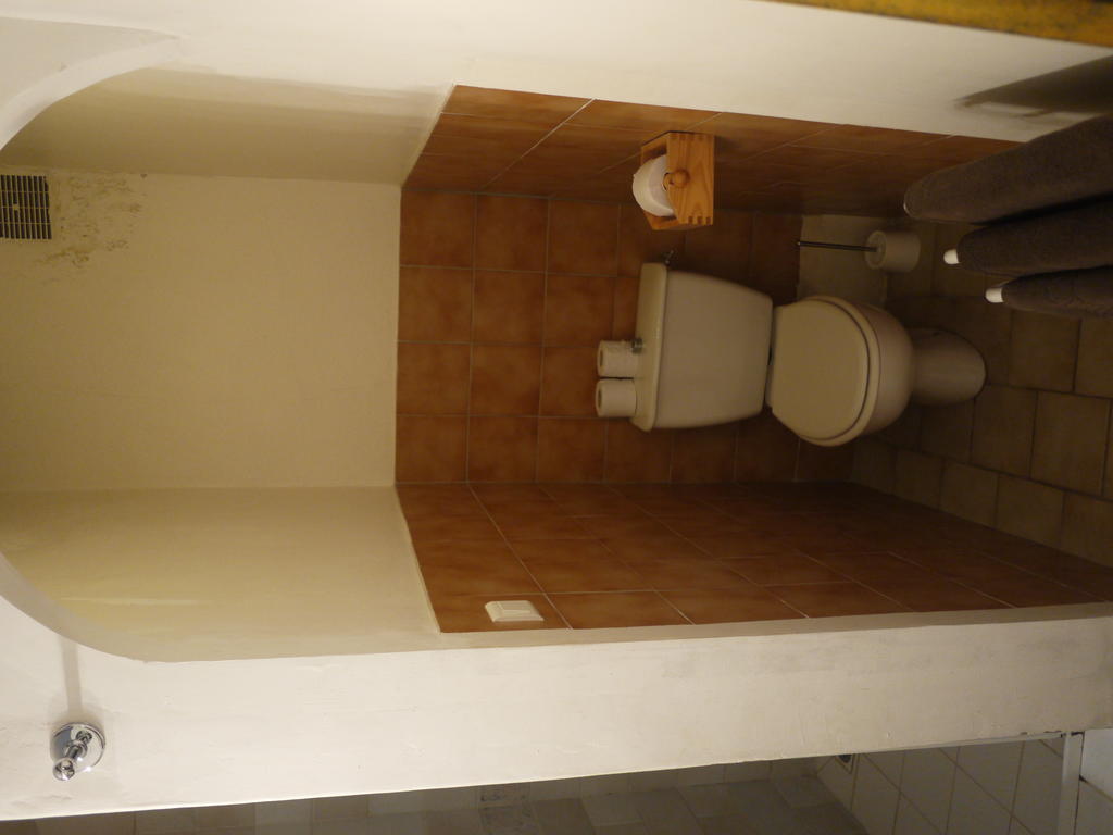 Auberge Des Seguins Buoux Bilik gambar