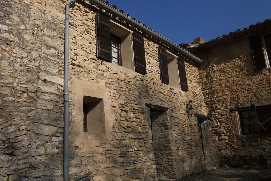 Auberge Des Seguins Buoux Luaran gambar
