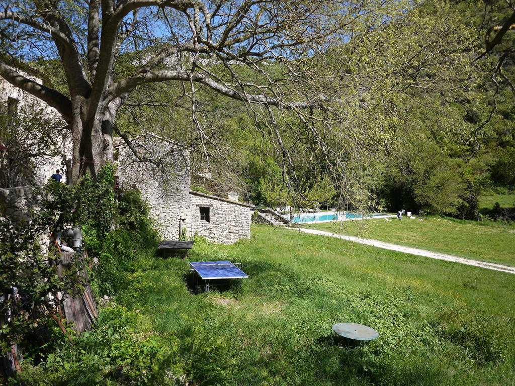 Auberge Des Seguins Buoux Luaran gambar